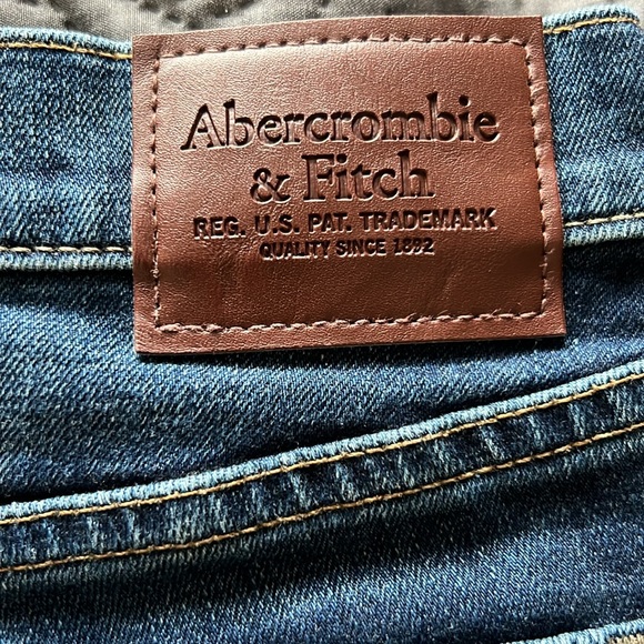 Abercrombie and Fitch , Man Athletic Skinny Stretch jeans - Picture 3 of 5
